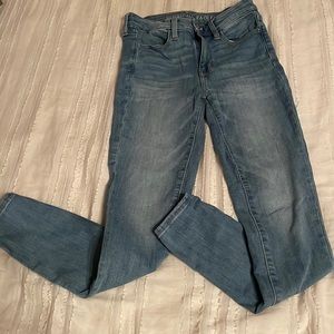 AMERICAN EAGLE NE(X)T LEVEL STRETCH, SIZE 2